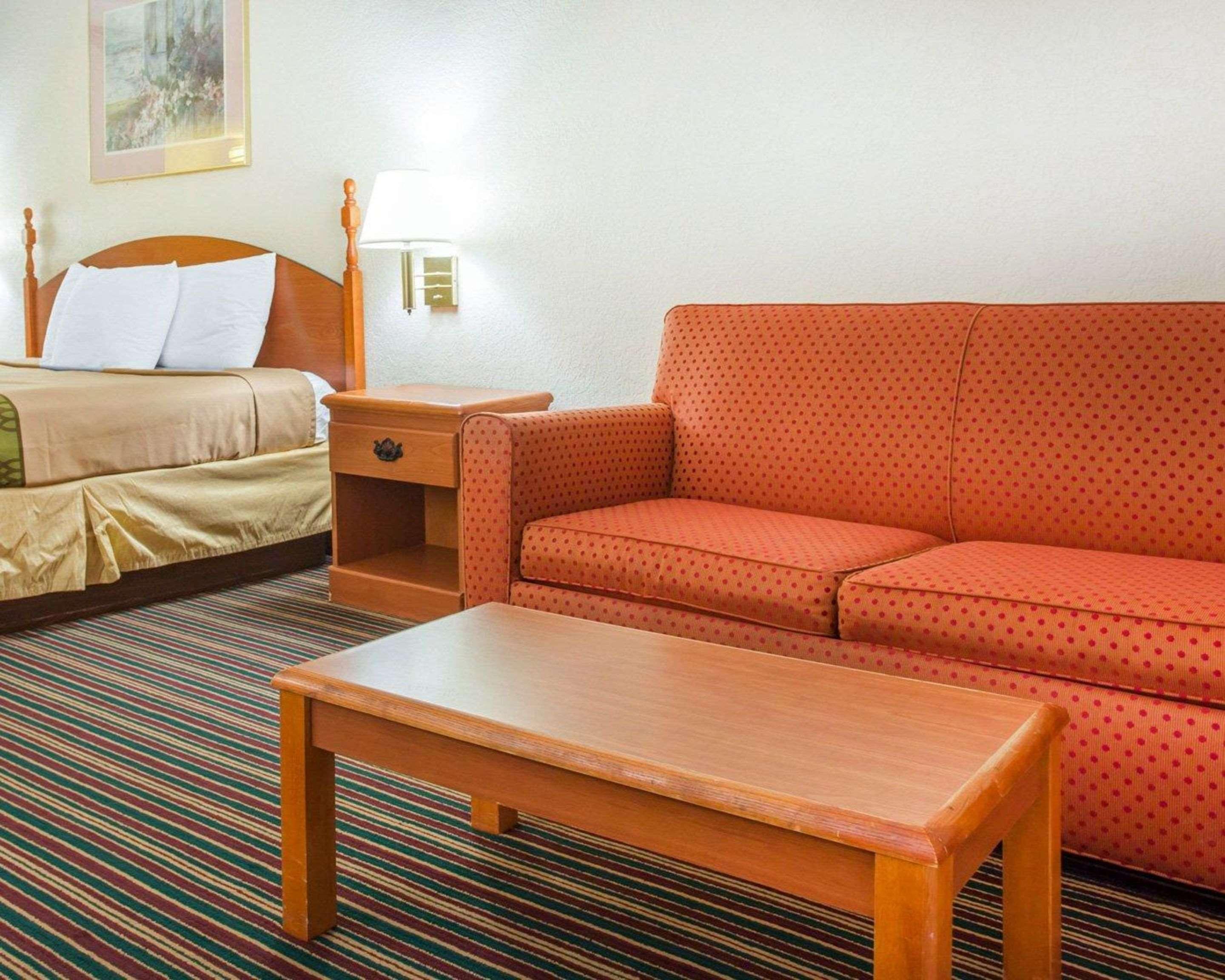Rodeway Inn Stone Mountain Tucker Eksteriør billede